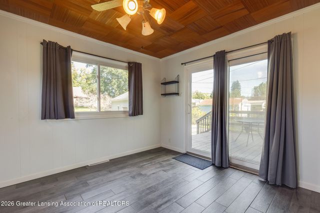 1714 Cooper Avenue, Lansing, MI 48910