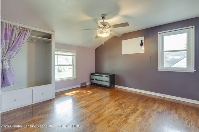 1714 Cooper Avenue, Lansing, MI 48910