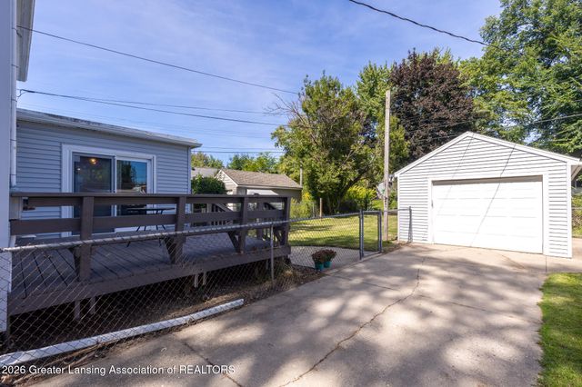 1714 Cooper Avenue, Lansing, MI 48910