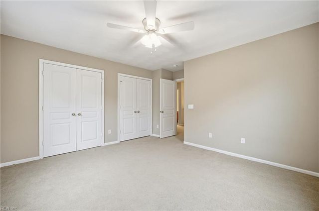 5453 Paperwhite LN, Virginia Beach, VA 23455