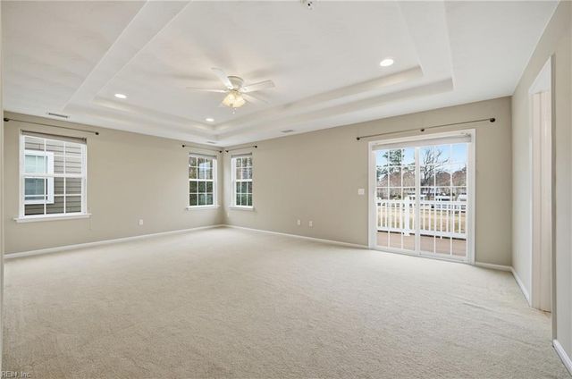 5453 Paperwhite LN, Virginia Beach, VA 23455