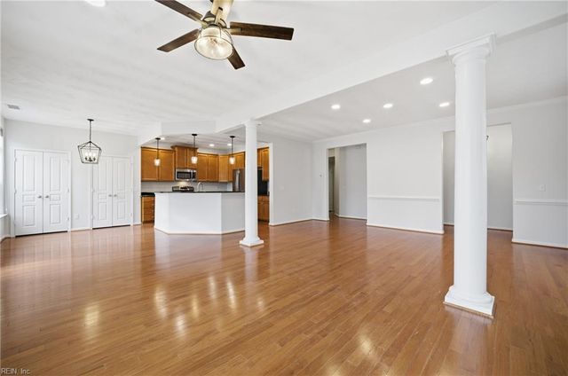 5453 Paperwhite LN, Virginia Beach, VA 23455