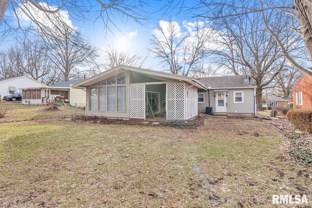 1737 HOMEWOOD Avenue, Springfield, IL 62704