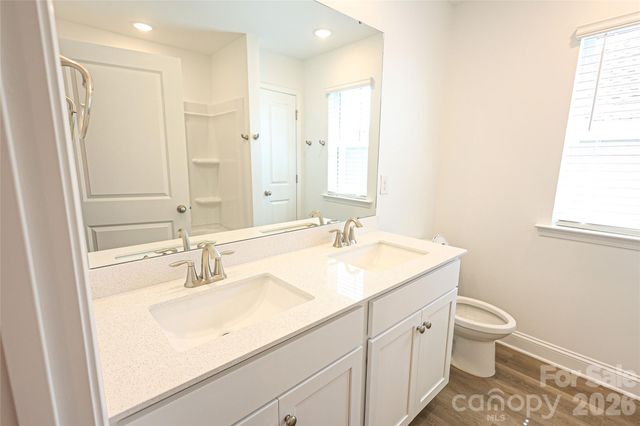 4990 Twin River Drive, Denver, NC 28037