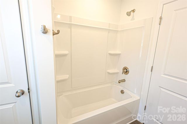 4990 Twin River Drive, Denver, NC 28037