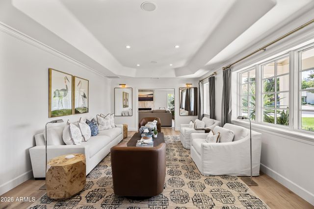5801 N 70TH Place, Paradise Valley, AZ 85253
