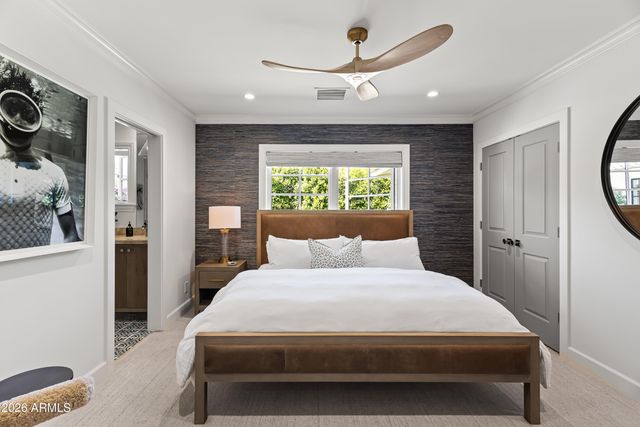 5801 N 70TH Place, Paradise Valley, AZ 85253