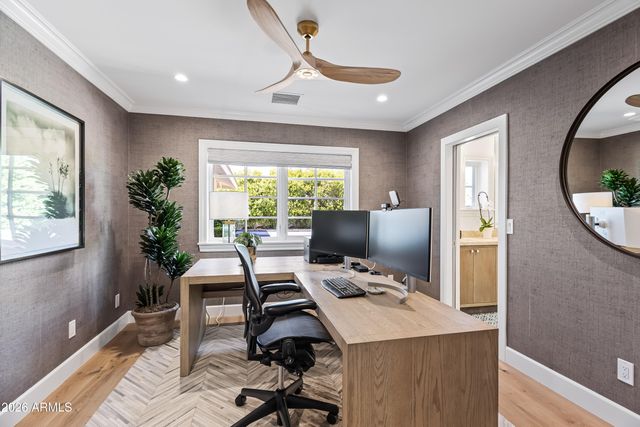 5801 N 70TH Place, Paradise Valley, AZ 85253