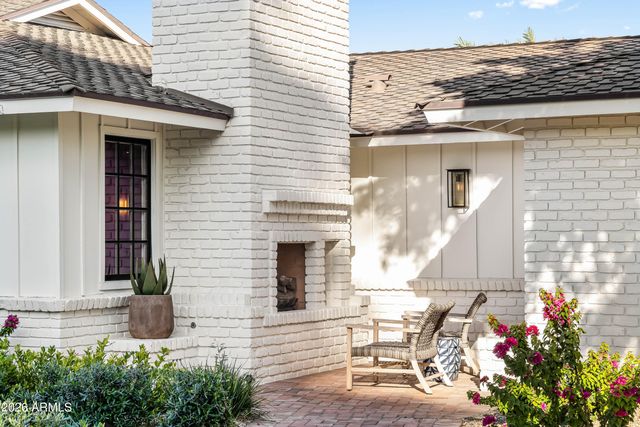 5801 N 70TH Place, Paradise Valley, AZ 85253