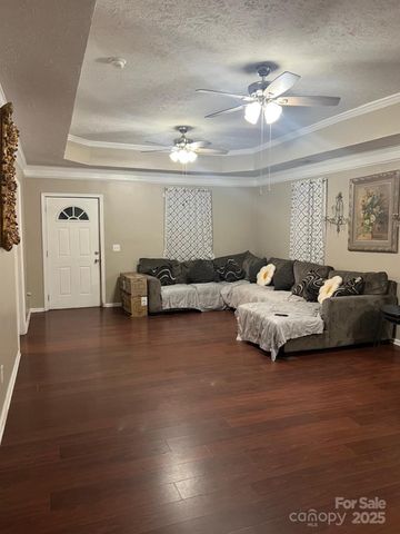 722 Live Oak Street, Shelby, NC 28150