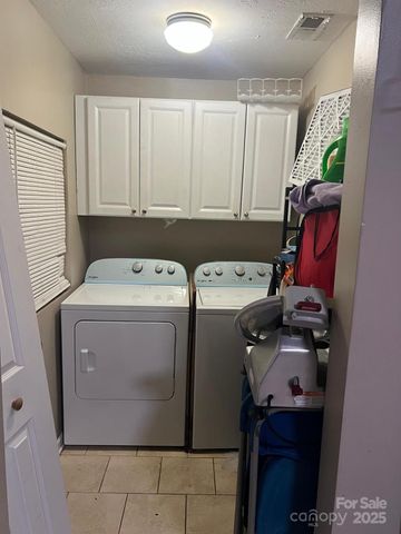 722 Live Oak Street, Shelby, NC 28150