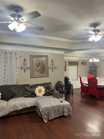 722 Live Oak Street, Shelby, NC 28150