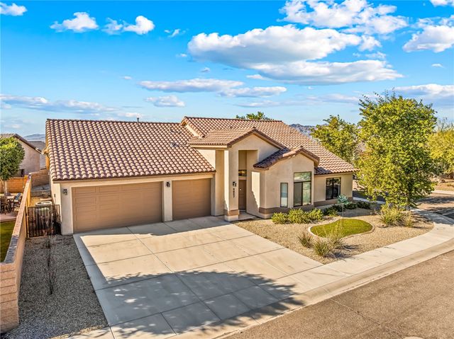 5657 S Chico Lane, Fort Mohave, AZ 86426