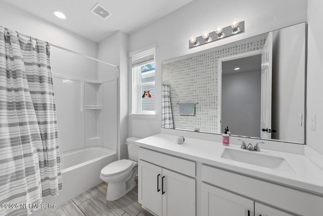 3096 ALPIN Drive, Jacksonville, FL 32218