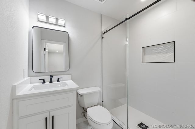 1929 W Urbana Street, Broken Arrow, OK 74012