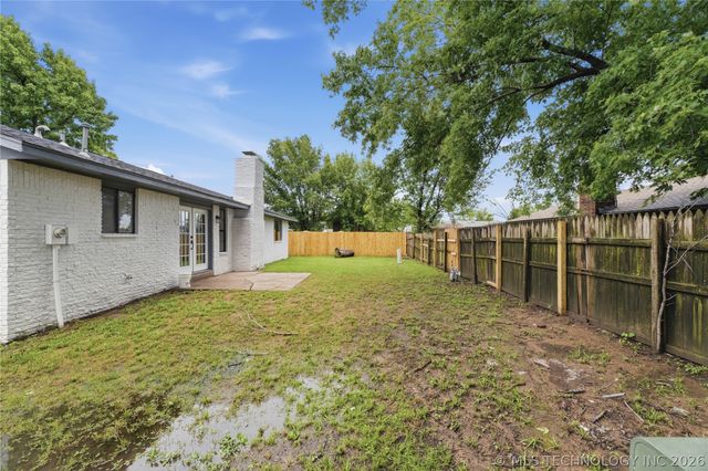 1929 W Urbana Street, Broken Arrow, OK 74012