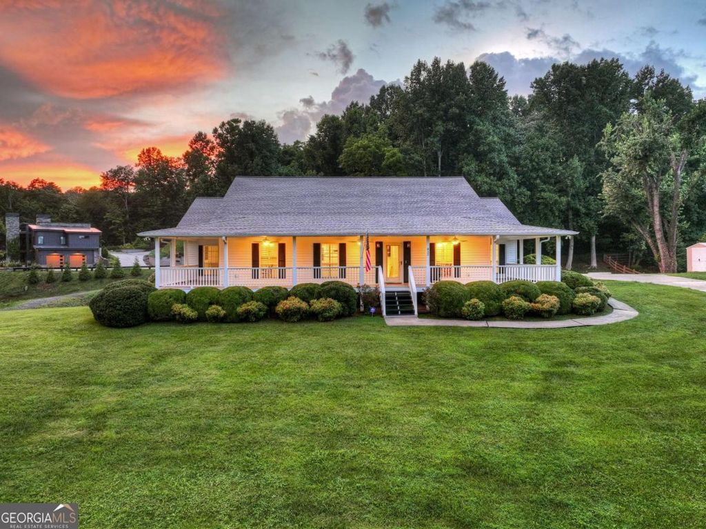832 W First Street, Blue Ridge, GA 30513 — photo 2