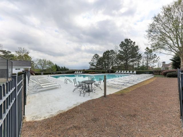 68 Arbor Hills S, Talking Rock, GA 30175