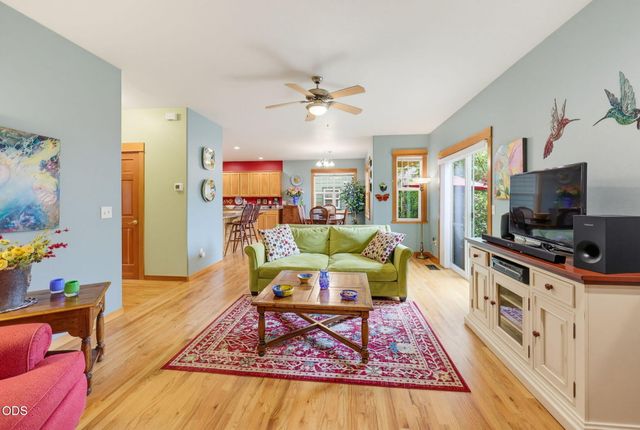2685 Clay Creek Way, Ashland, OR 97520