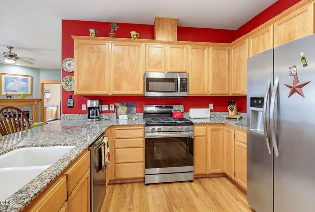 2685 Clay Creek Way, Ashland, OR 97520