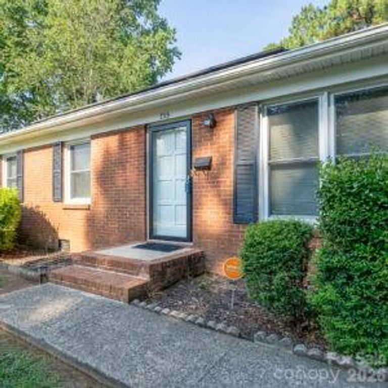 755 Edgerton Drive, Charlotte, NC 28213