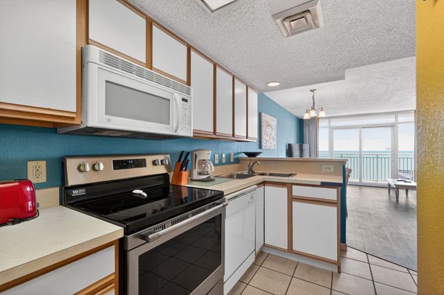 2711 S Ocean Blvd Unit 914, North Myrtle Beach, SC 29582