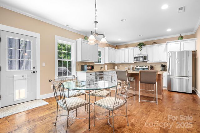 738 Kemp Road, Mooresville, NC 28117