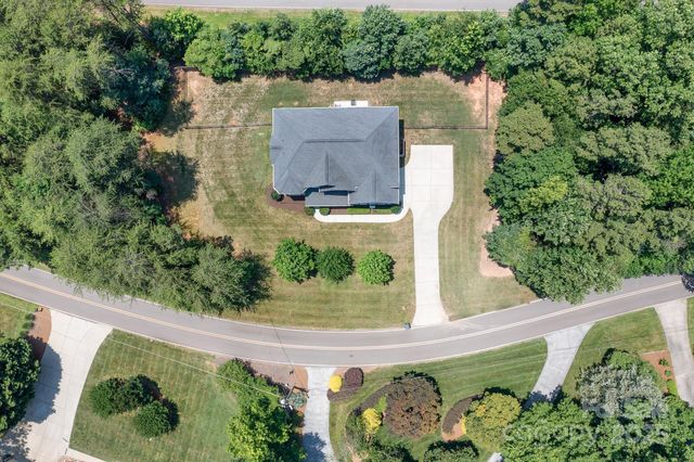 738 Kemp Road, Mooresville, NC 28117