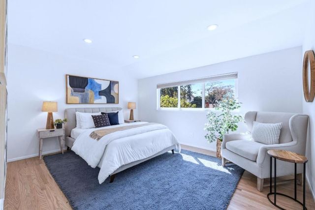 2524 Sun Mor Avenue, Mountain View, CA 94040