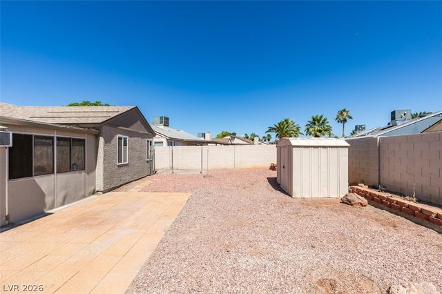 5574 Ballinger Drive, Las Vegas, NV 89142