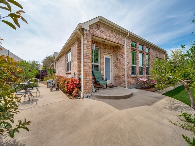 1220 Isabella Lane, Savannah, TX 76227