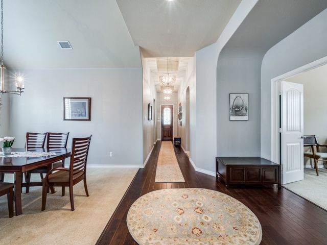 1220 Isabella Lane, Savannah, TX 76227