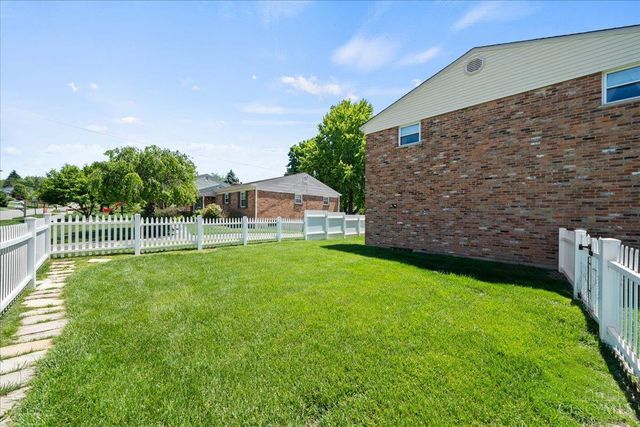 1996 Robinway Drive, Anderson Twp, OH 45230