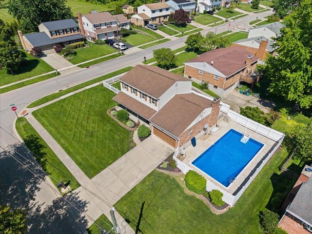 1996 Robinway Drive, Anderson Twp, OH 45230