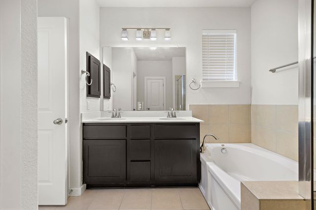 1101 E Parmer LN 318, Austin, TX 78753