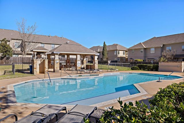 1101 E Parmer LN 318, Austin, TX 78753