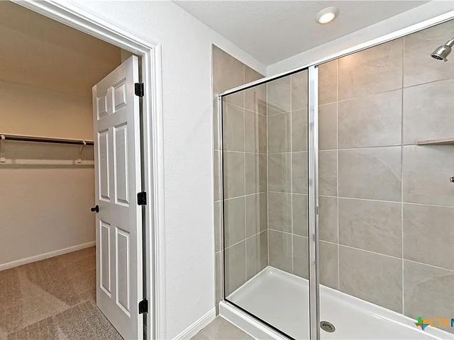 157 Seattle Slew DR, Jarrell, TX 76537