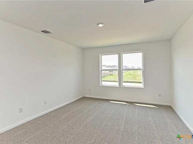 157 Seattle Slew DR, Jarrell, TX 76537