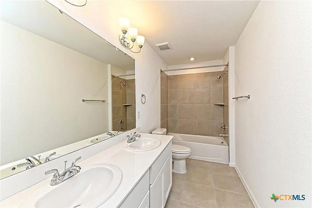 157 Seattle Slew DR, Jarrell, TX 76537