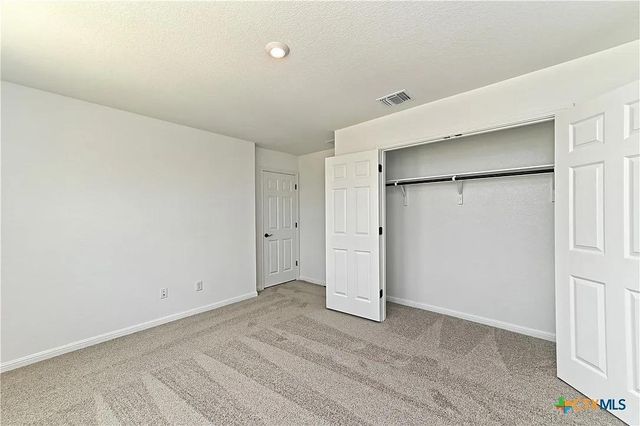 157 Seattle Slew DR, Jarrell, TX 76537