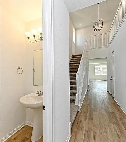 157 Seattle Slew DR, Jarrell, TX 76537