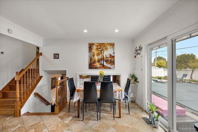 40058 Fraser Drive, Sterling Heights, MI 48310