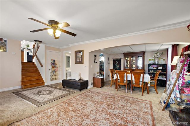 40058 Fraser Drive, Sterling Heights, MI 48310