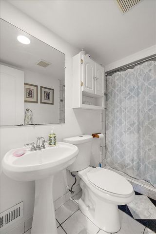 40058 Fraser Drive, Sterling Heights, MI 48310