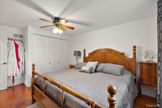 40058 Fraser Drive, Sterling Heights, MI 48310