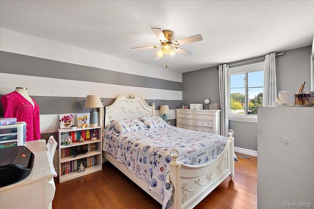 40058 Fraser Drive, Sterling Heights, MI 48310