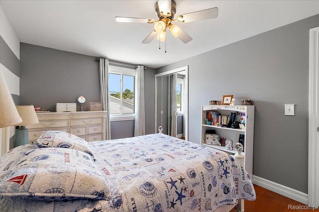 40058 Fraser Drive, Sterling Heights, MI 48310