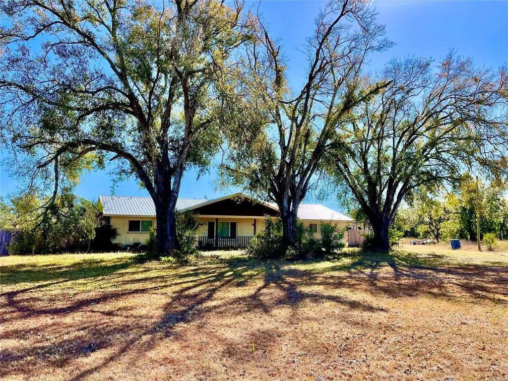 3911 45TH STREET E, Bradenton, FL 34208