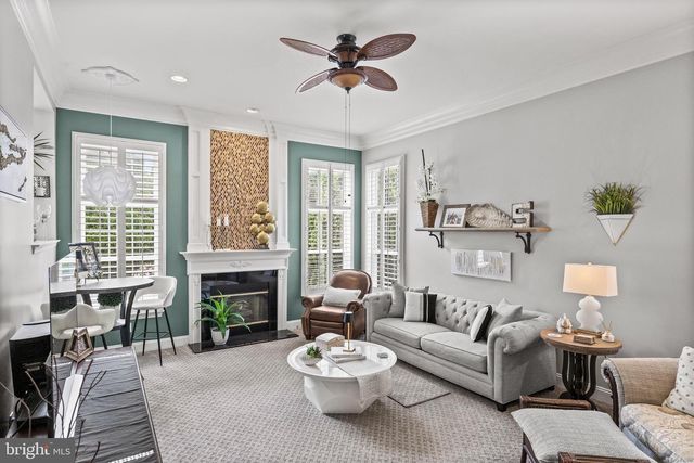 8 SARATOGA SPRINGS DR, Cinnaminson, NJ 08077