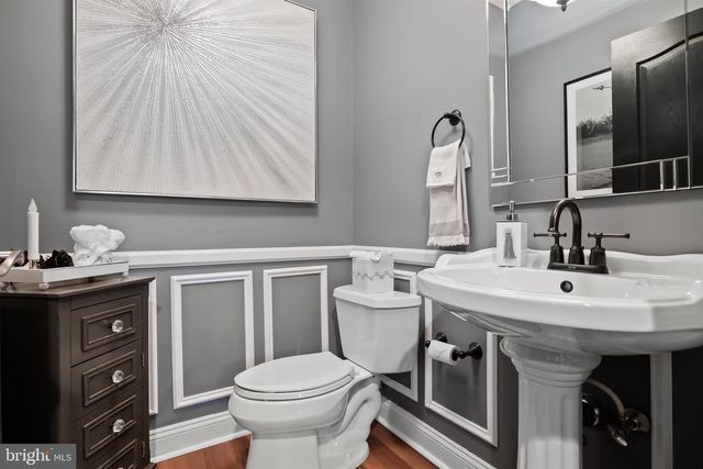 8 SARATOGA SPRINGS DR, Cinnaminson, NJ 08077